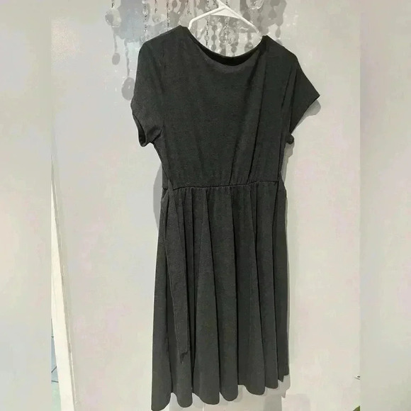 Torrid Dress Gray Knit A-Line T-Shirt Knee Length Short Sleeve Tie Belt Size 00 - Picture 5 of 6
